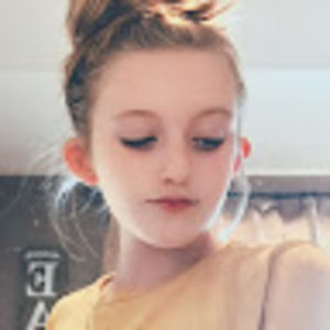 Meet your Posher, Lily